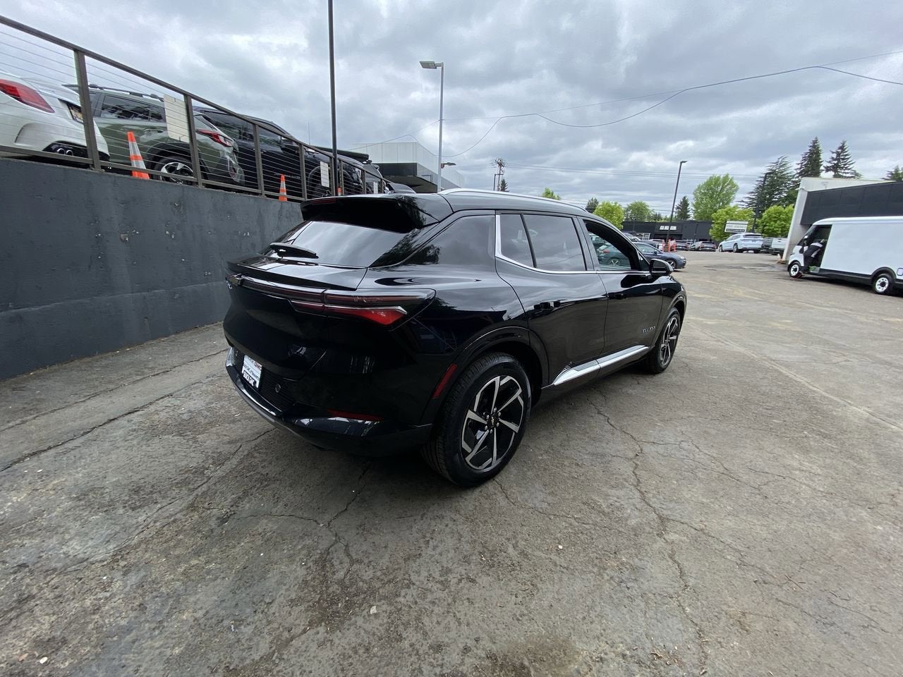 2025 Chevrolet Equinox EV LT