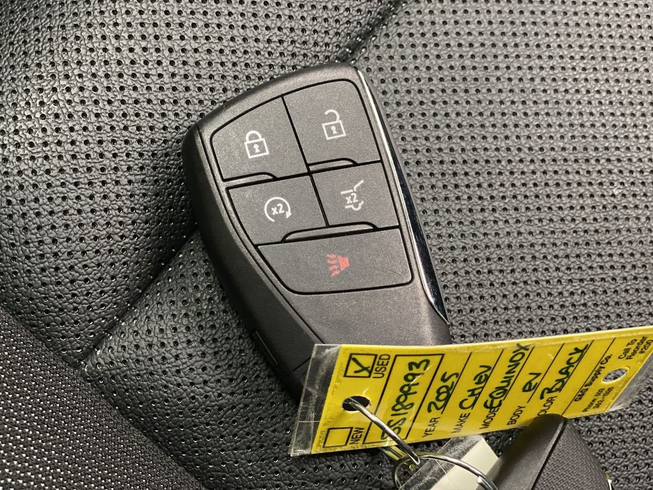 2025 Chevrolet Equinox EV LT