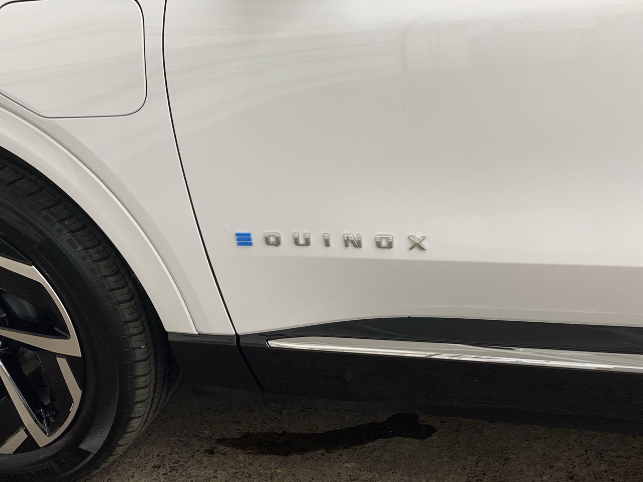 2025 Chevrolet Equinox EV LT