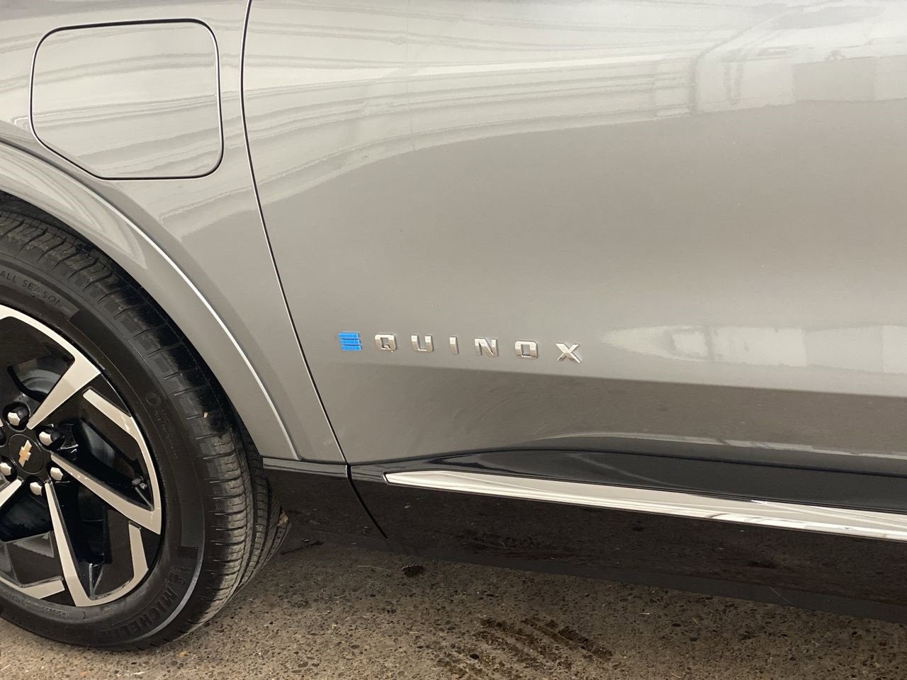 2025 Chevrolet Equinox EV LT