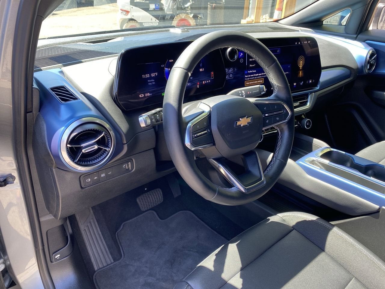 Used 2025 Chevrolet Equinox EV LT with VIN 3GN7DLRP6SS190006 for sale in Portland, OR