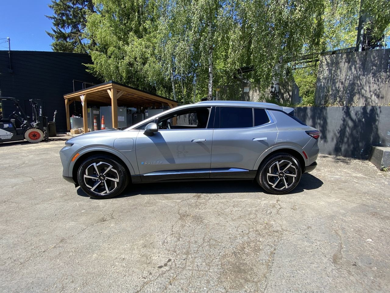 2025 Chevrolet Equinox EV LT