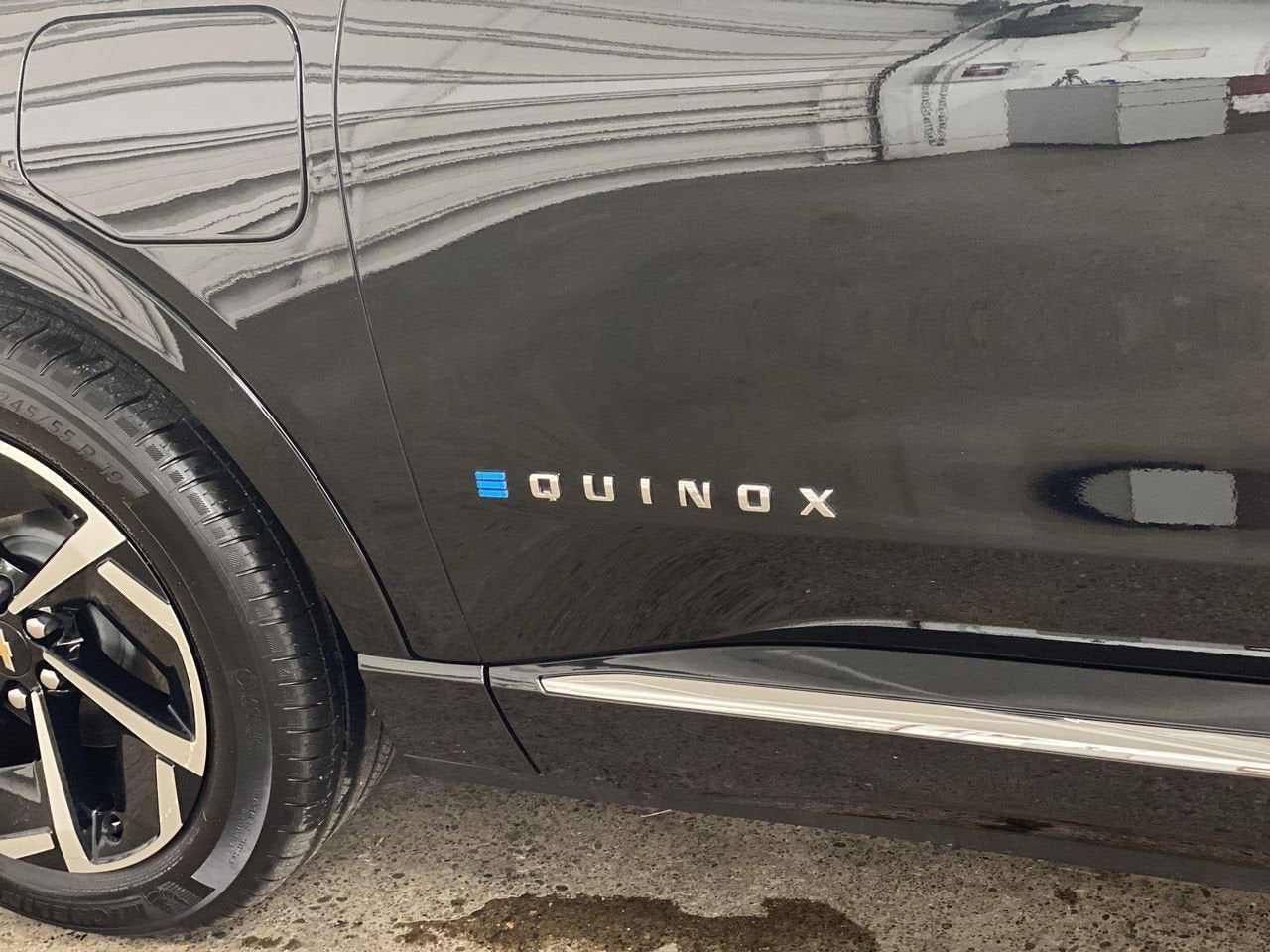 2025 Chevrolet Equinox EV LT