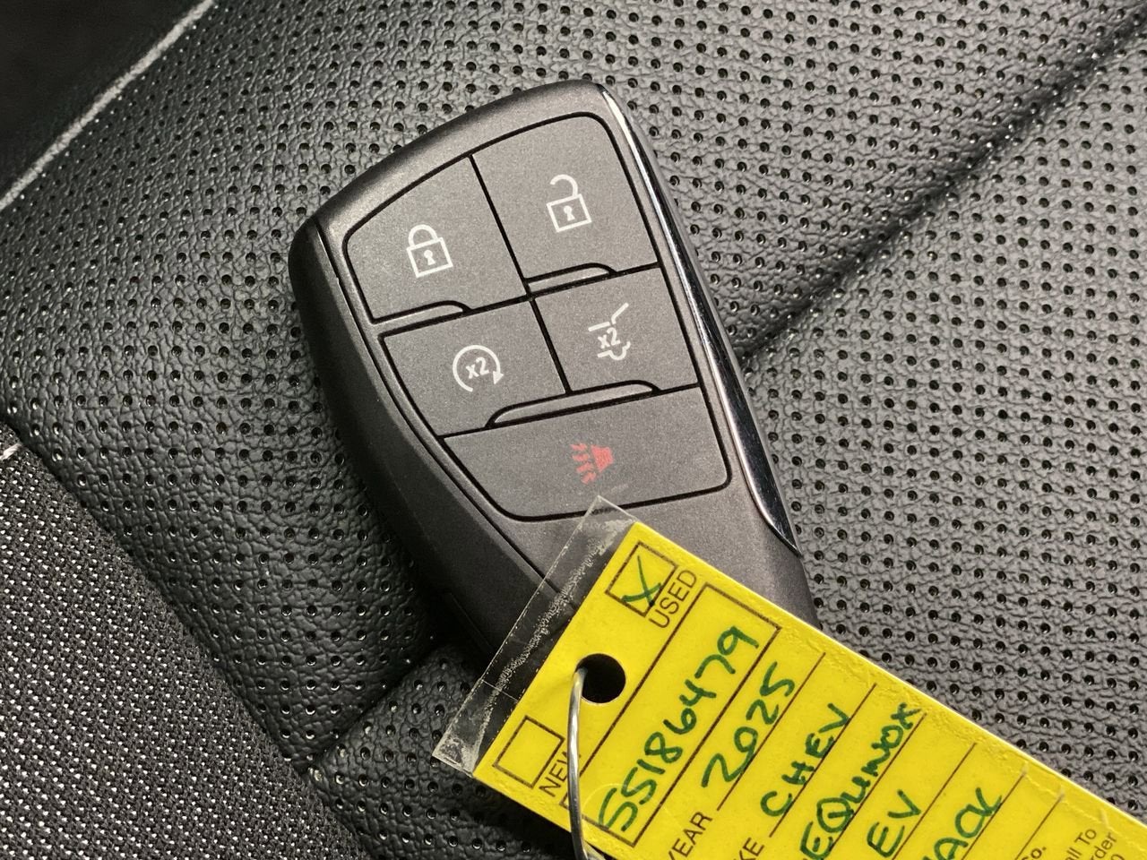 2025 Chevrolet Equinox EV LT