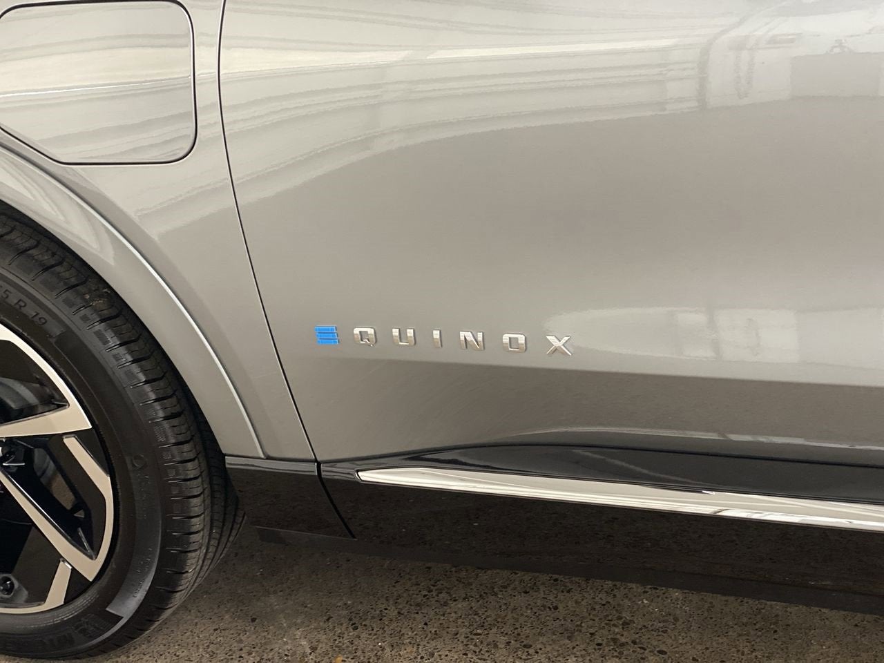 2025 Chevrolet Equinox EV LT