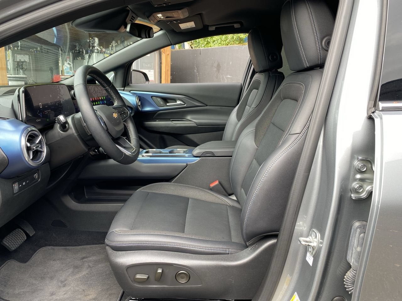 2024 Chevrolet Equinox EV 2LT