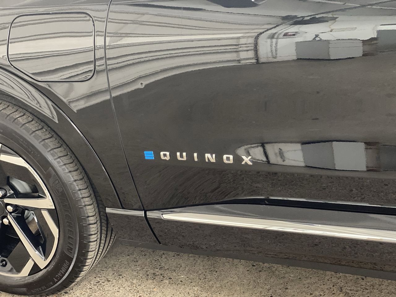 2025 Chevrolet Equinox EV LT