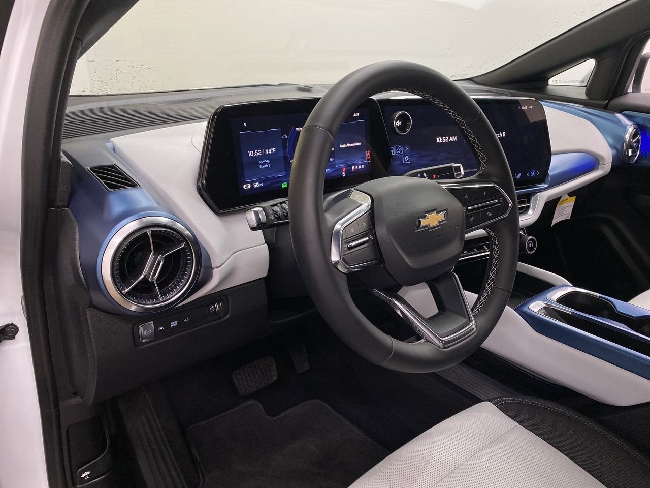 Used 2025 Chevrolet Equinox EV LT with VIN 3GN7DLRR3SS105513 for sale in Portland, OR