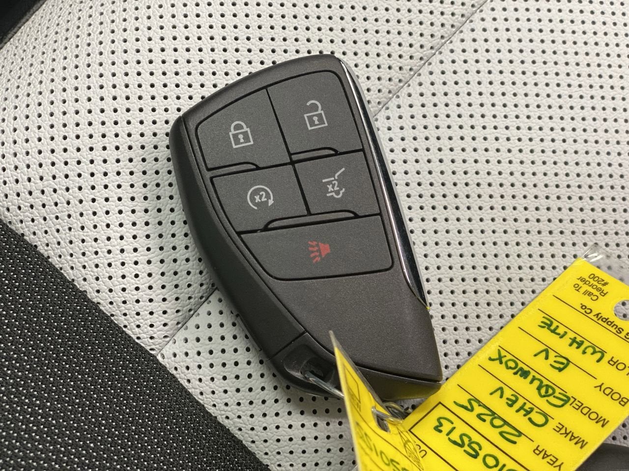 2025 Chevrolet Equinox EV LT