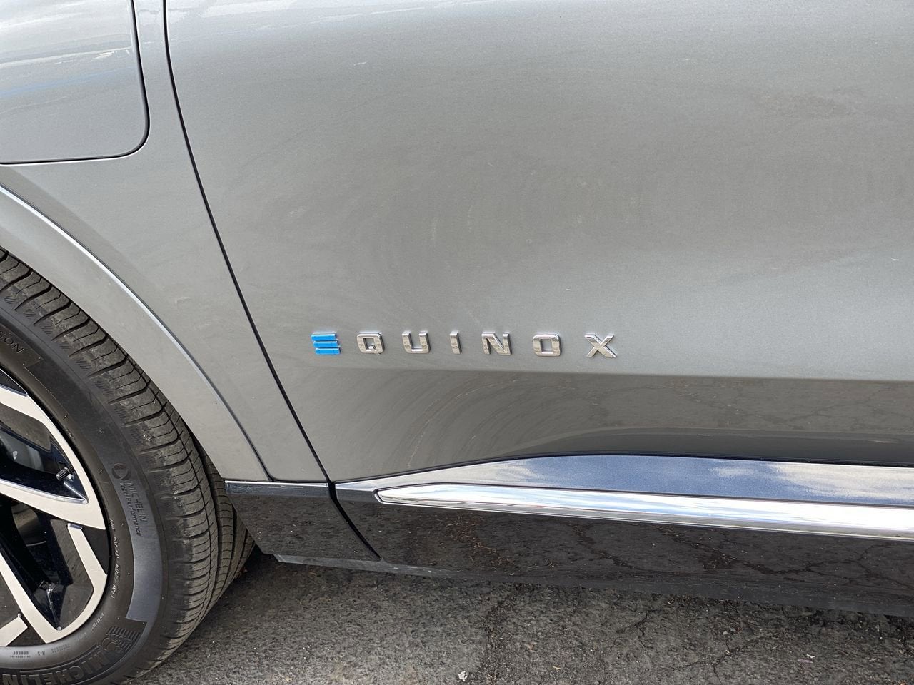 2024 Chevrolet Equinox EV 2LT