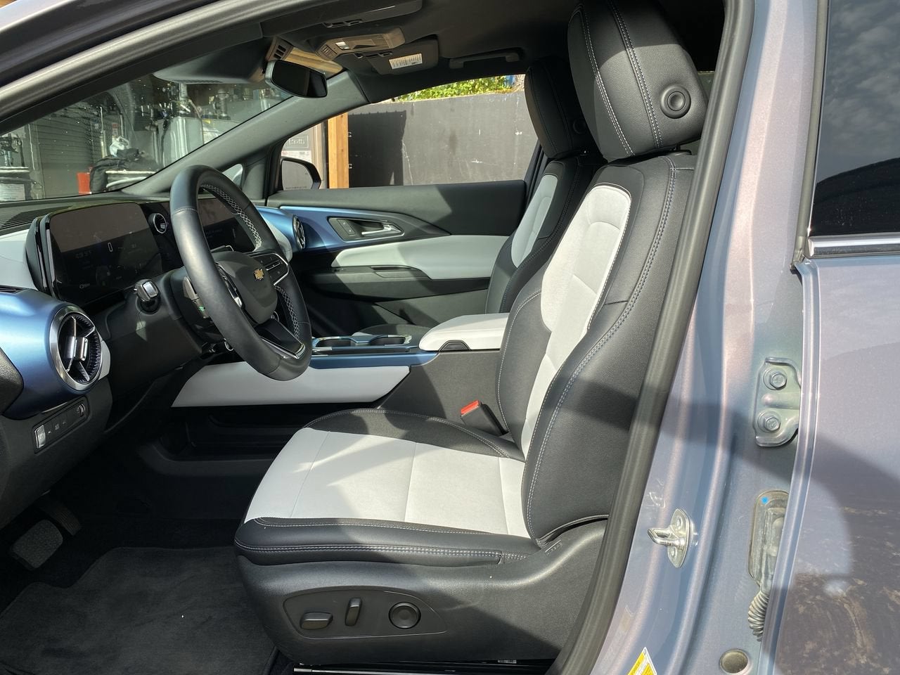 2024 Chevrolet Equinox EV 2LT