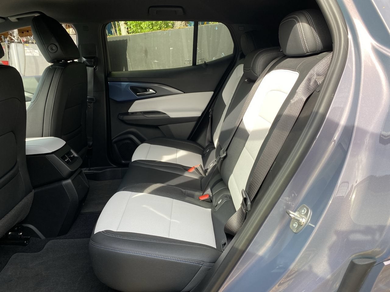 2024 Chevrolet Equinox EV 2LT
