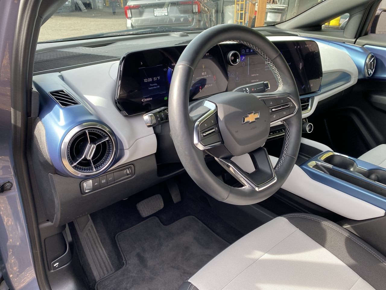 2024 Chevrolet Equinox EV 2LT