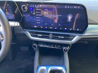 2024 Chevrolet Equinox EV 2LT