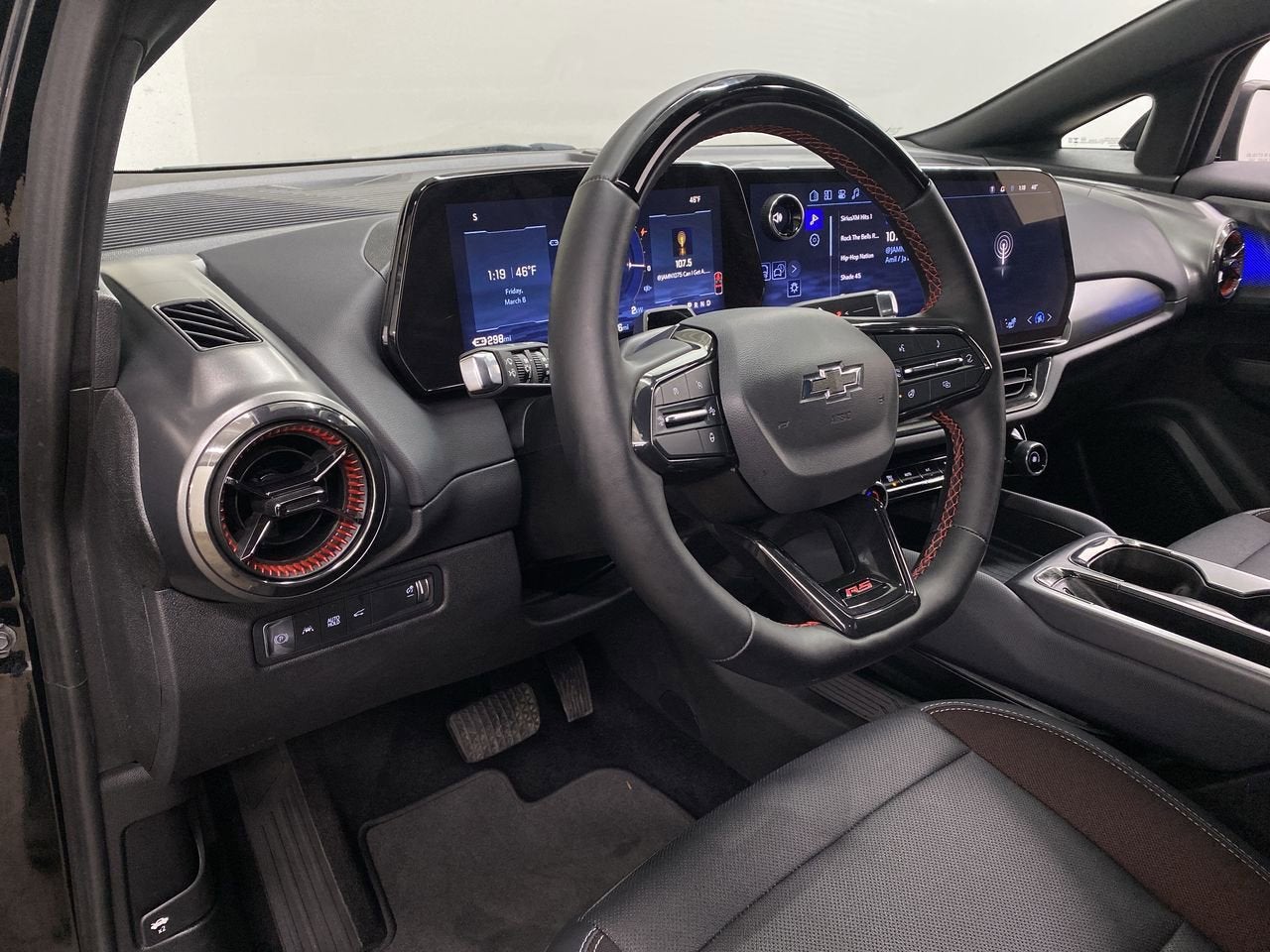 Used 2024 Chevrolet Equinox EV Launch Edition with VIN 3GN7DNRP5RS198877 for sale in Portland, OR