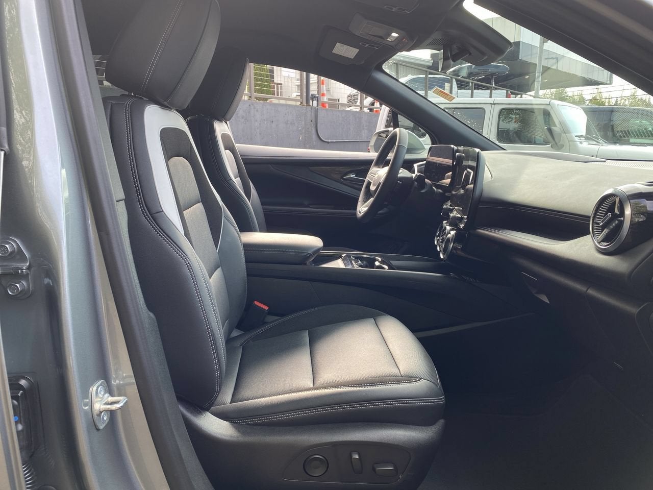2024 Chevrolet Blazer EV LT