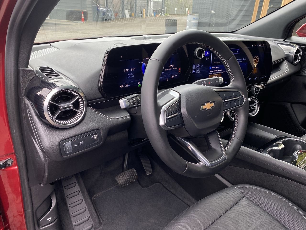 Used 2024 Chevrolet Blazer EV LT with VIN 3GNKDBRJ1RS100058 for sale in Portland, OR