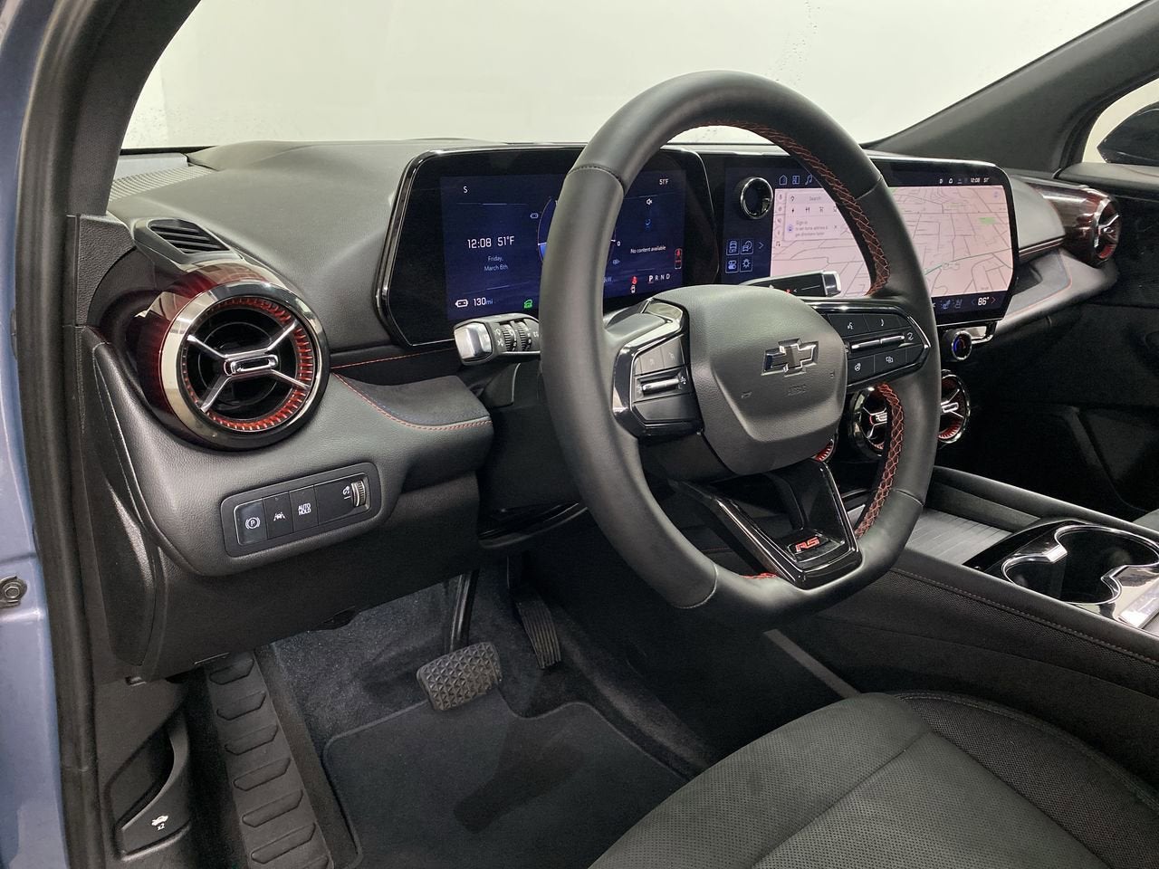 Used 2024 Chevrolet Blazer EV RS with VIN 3GNKDCRJ8RS186510 for sale in Portland, OR