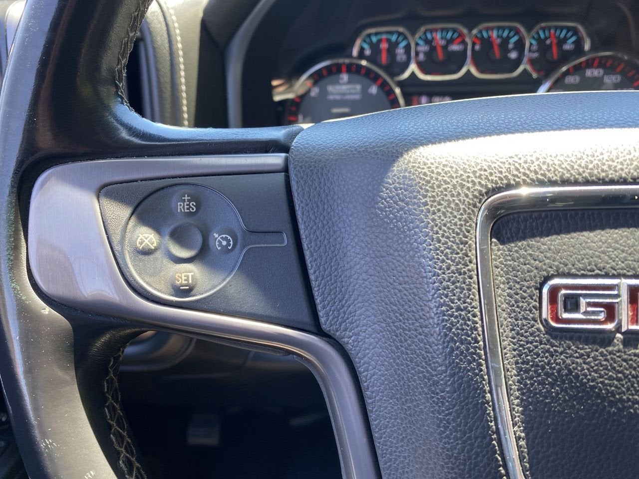2016 GMC Sierra 1500 SLE
