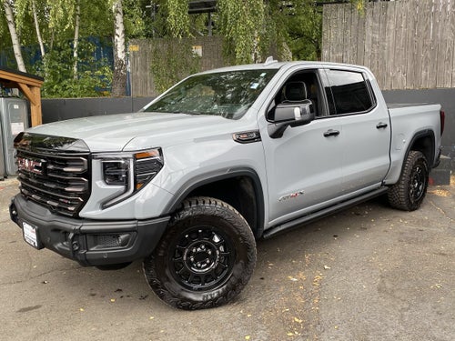 2025 GMC Sierra 1500 AT4X
