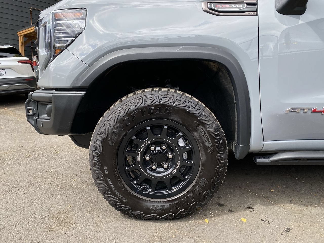 2025 GMC Sierra 1500 AT4X