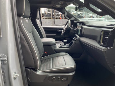 2025 GMC Sierra 1500 AT4X