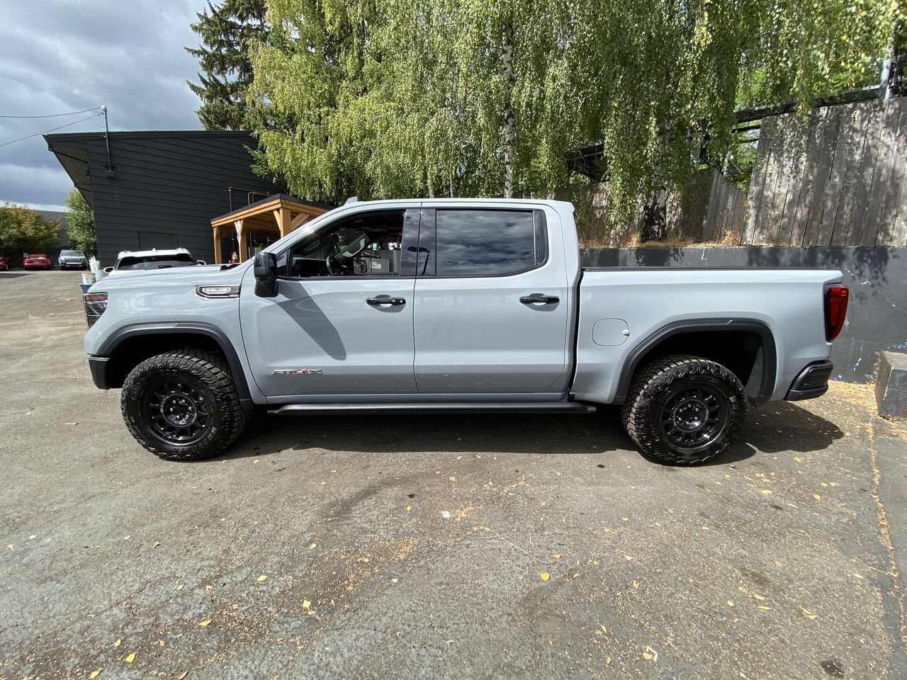 2025 GMC Sierra 1500 AT4X