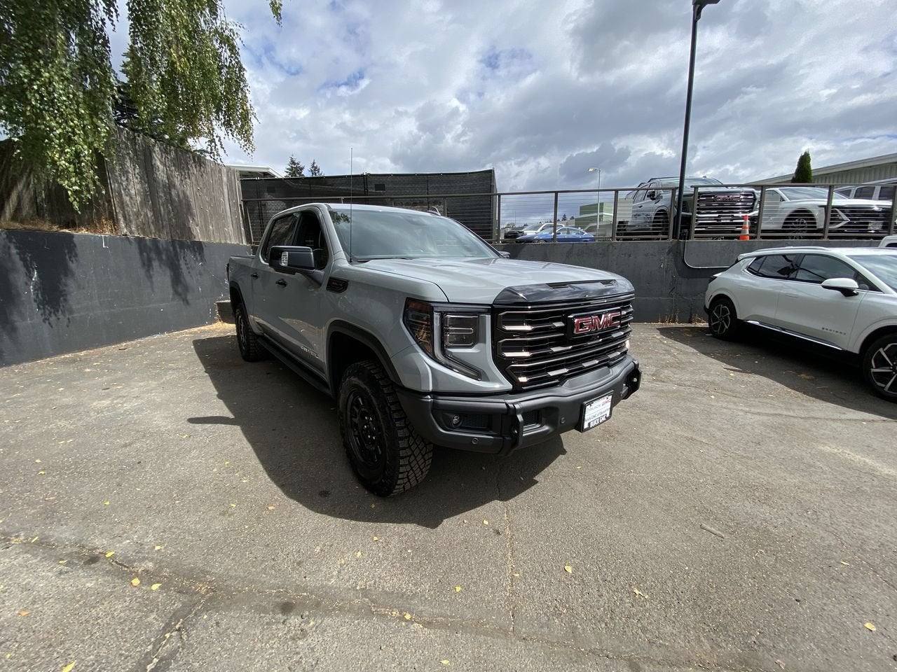 2025 GMC Sierra 1500 AT4X