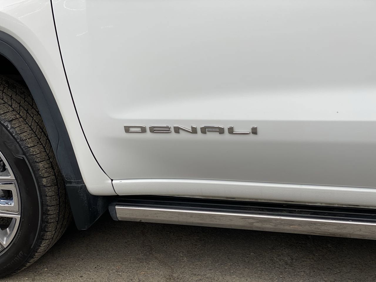 2023 GMC Sierra 1500 Denali