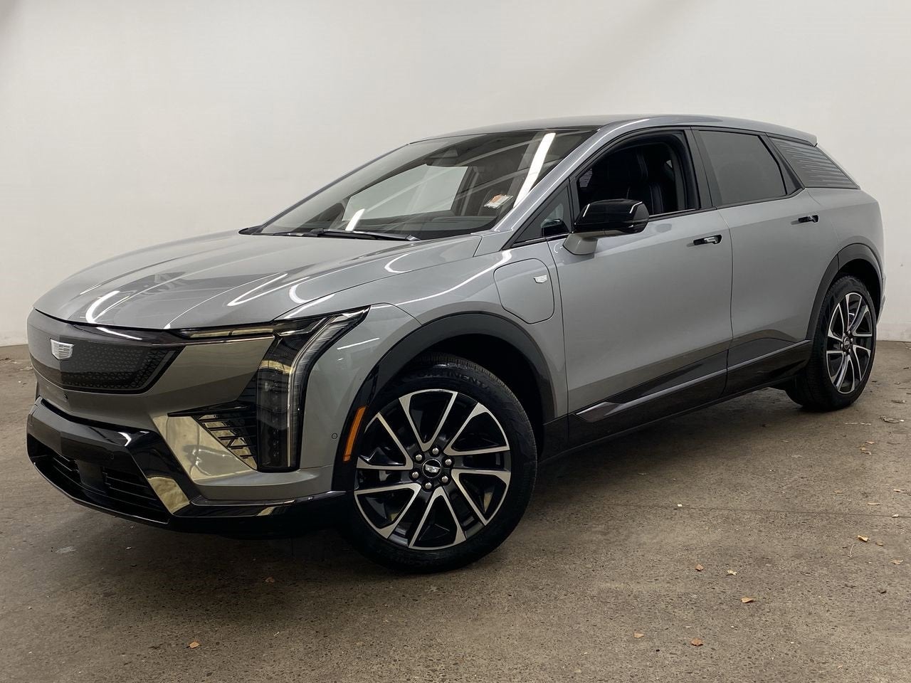 2025 Cadillac OPTIQ Sport 2