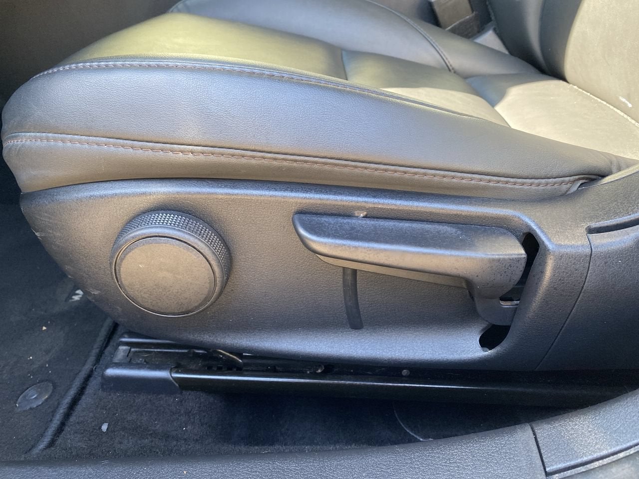 2025 Mazda Mazda3 Sedan 2.5 S Select Sport
