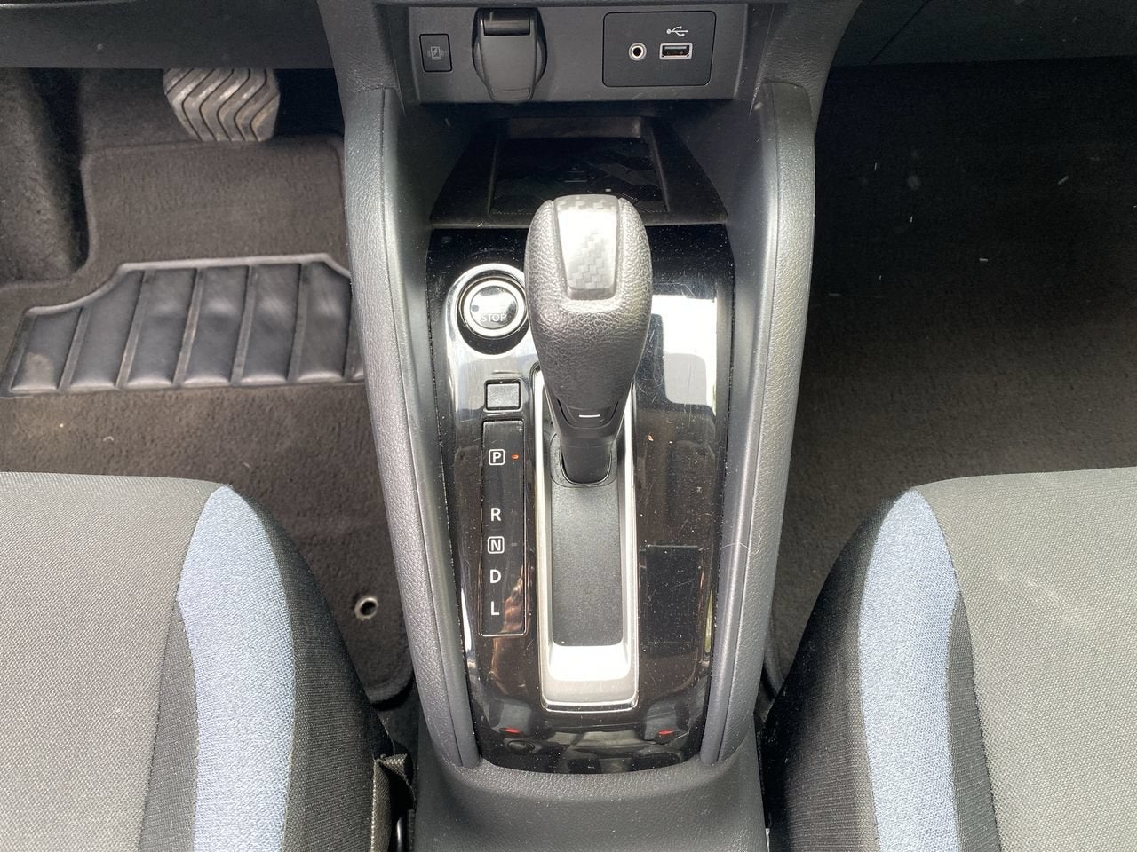 2024 Nissan Versa SV