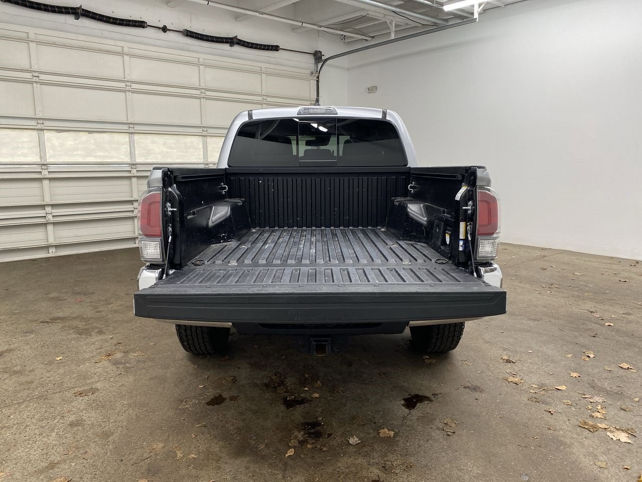 2022 Toyota Tacoma 4WD SR