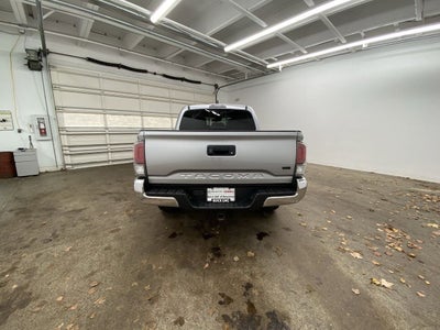 2022 Toyota Tacoma 4WD SR