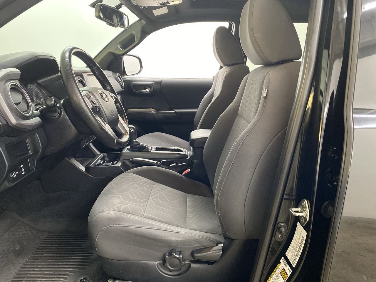 2016 Toyota Tacoma SR5