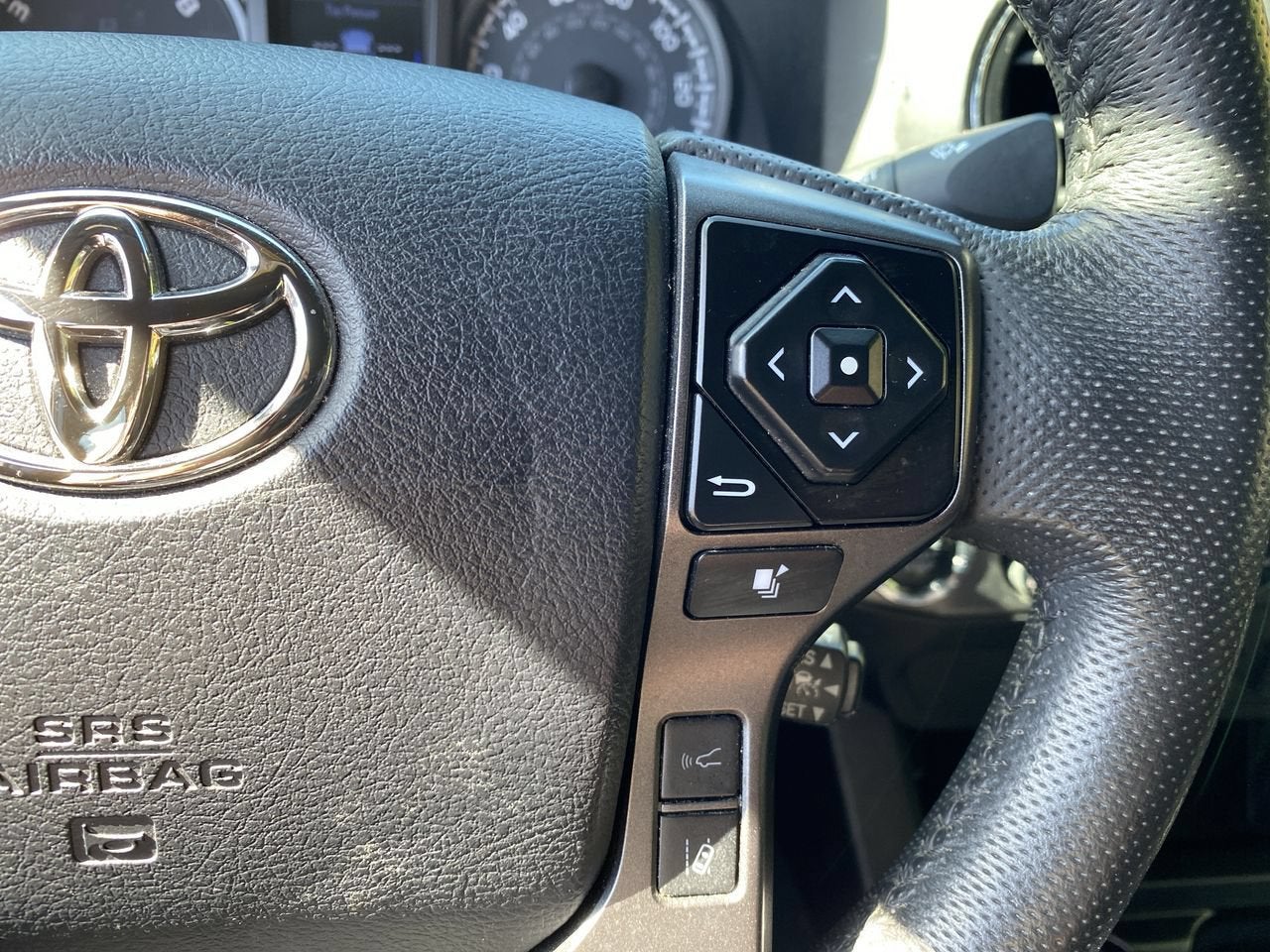 2023 Toyota Tacoma 4WD SR5