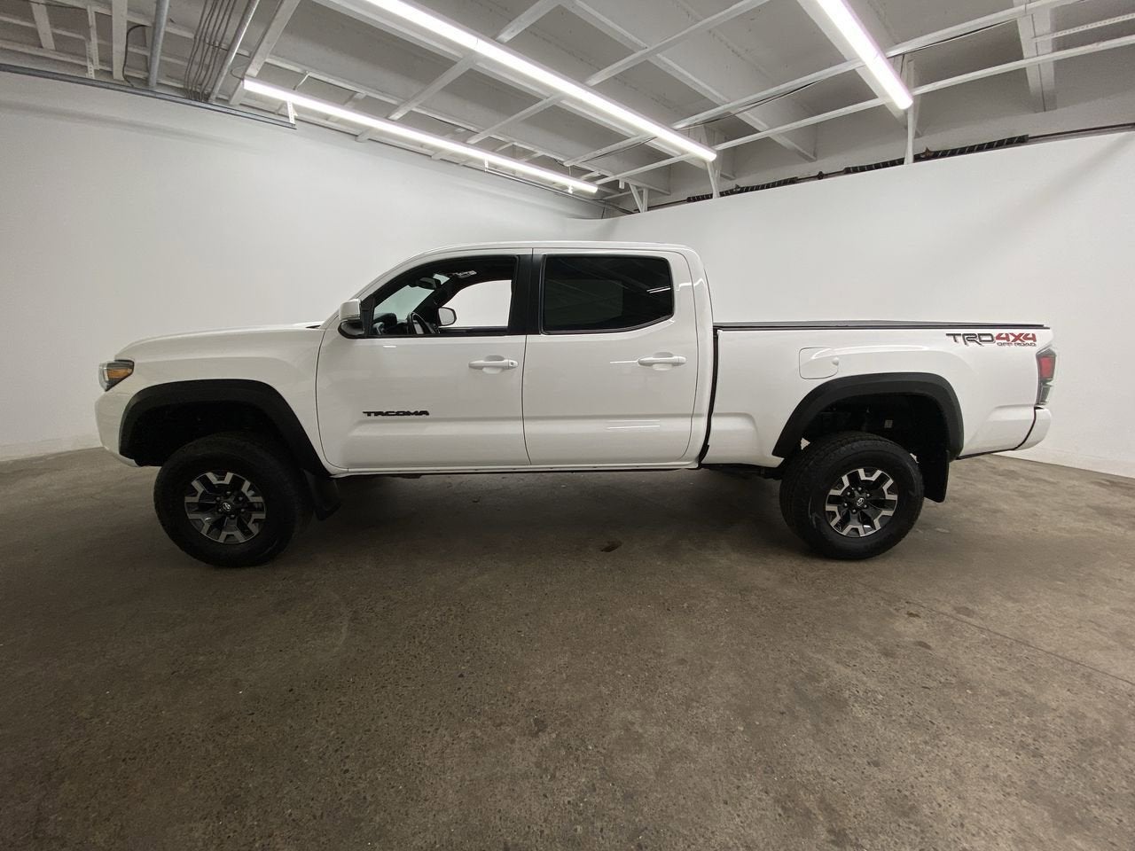 2021 Toyota Tacoma 4WD SR5