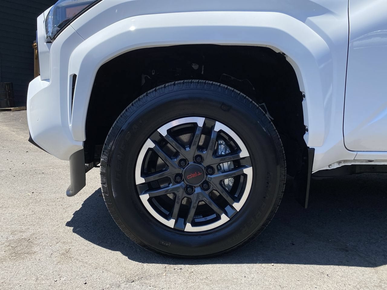 2024 Toyota Tacoma 4WD SR5