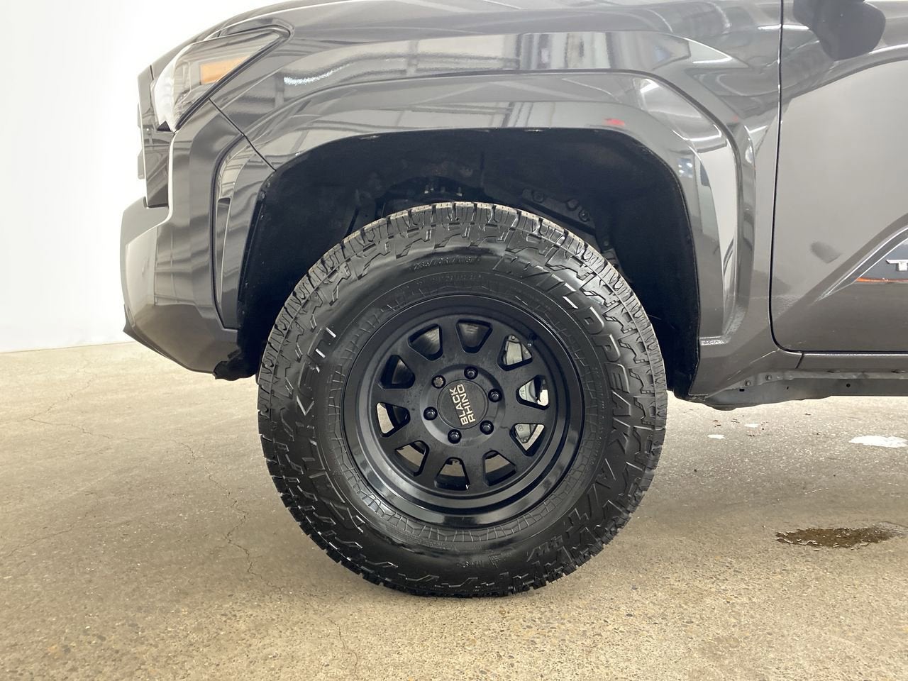 2024 Toyota Tacoma 4WD SR5