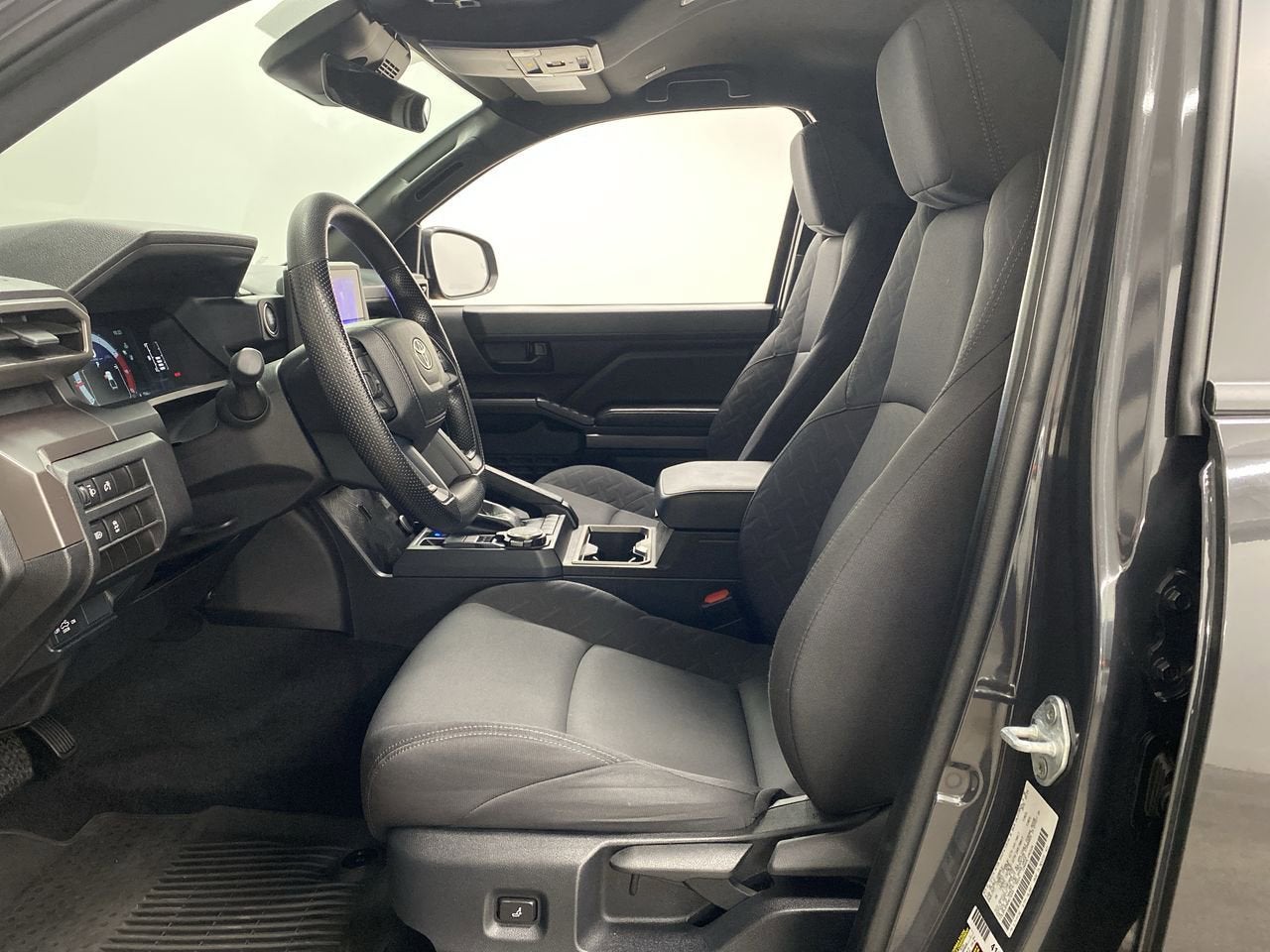 2024 Toyota Tacoma 4WD SR5