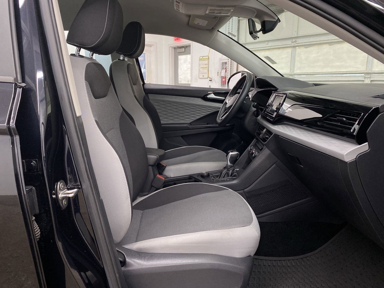 2022 Volkswagen Taos S