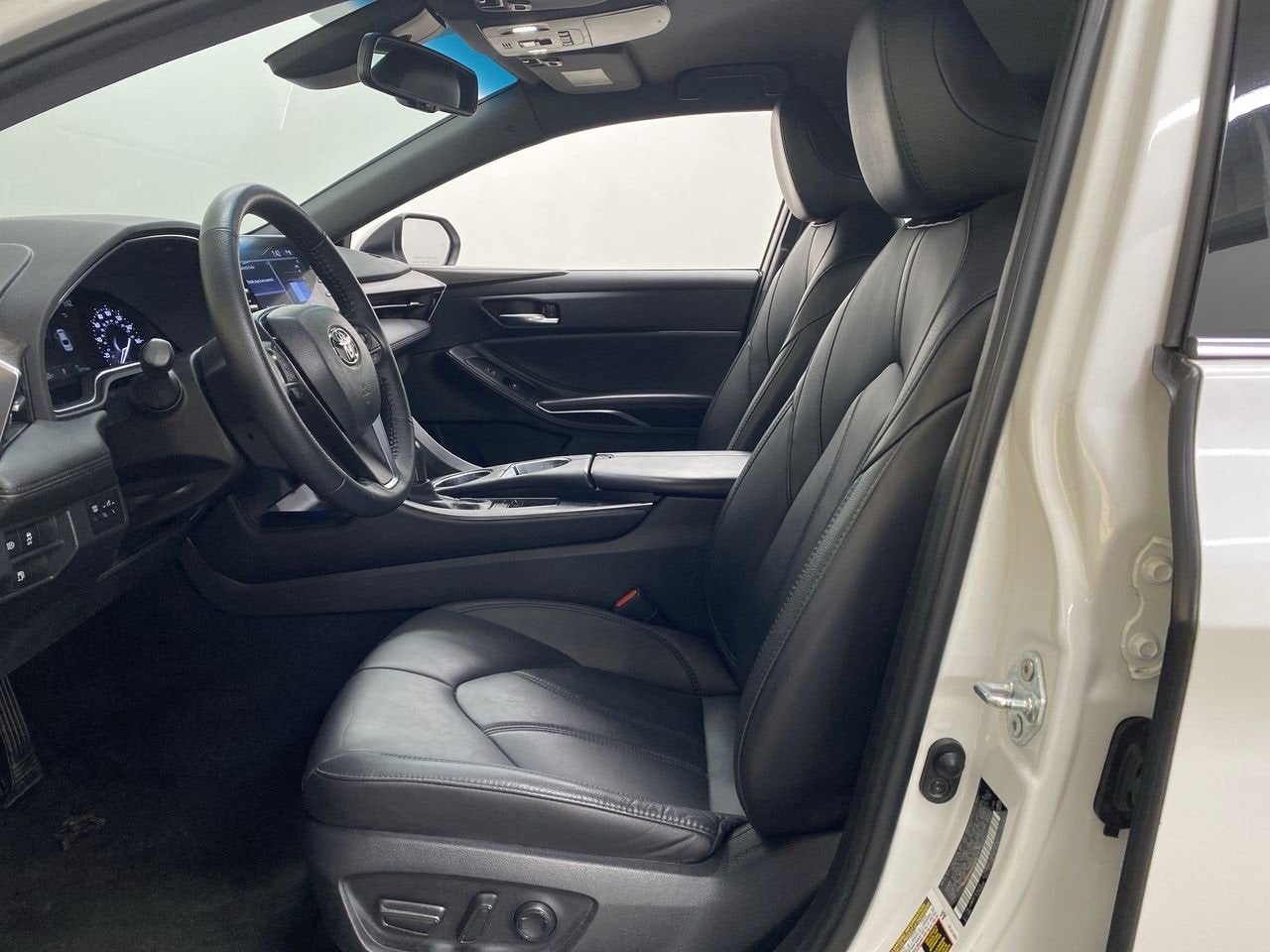 2022 Toyota Avalon XLE