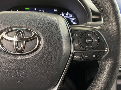 2022 Toyota Avalon XLE