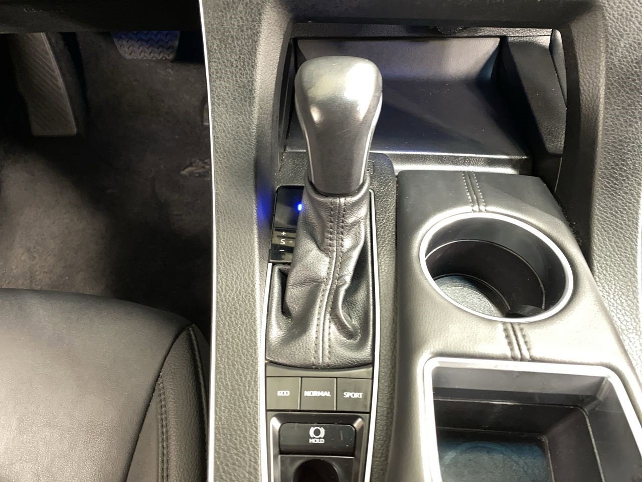 2022 Toyota Avalon XLE