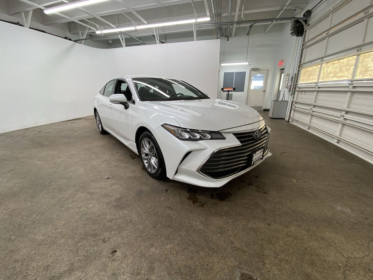 2022 Toyota Avalon XLE
