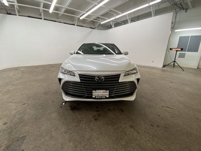 2022 Toyota Avalon XLE