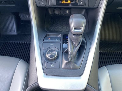 2023 Toyota RAV4 Hybrid XLE Premium