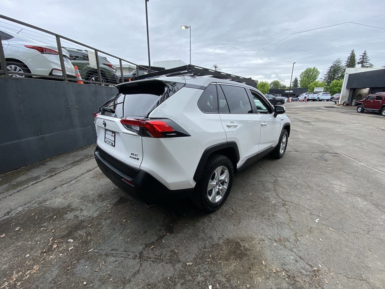 2021 Toyota RAV4 Hybrid XLE