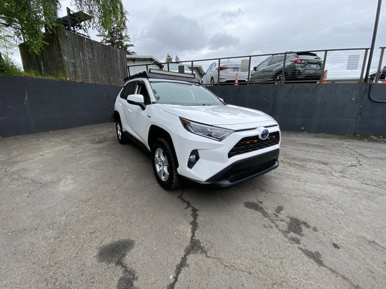 2021 Toyota RAV4 Hybrid XLE