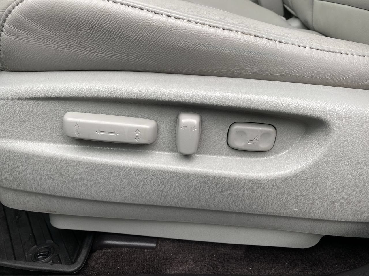 2017 Acura MDX w/Technology Pkg
